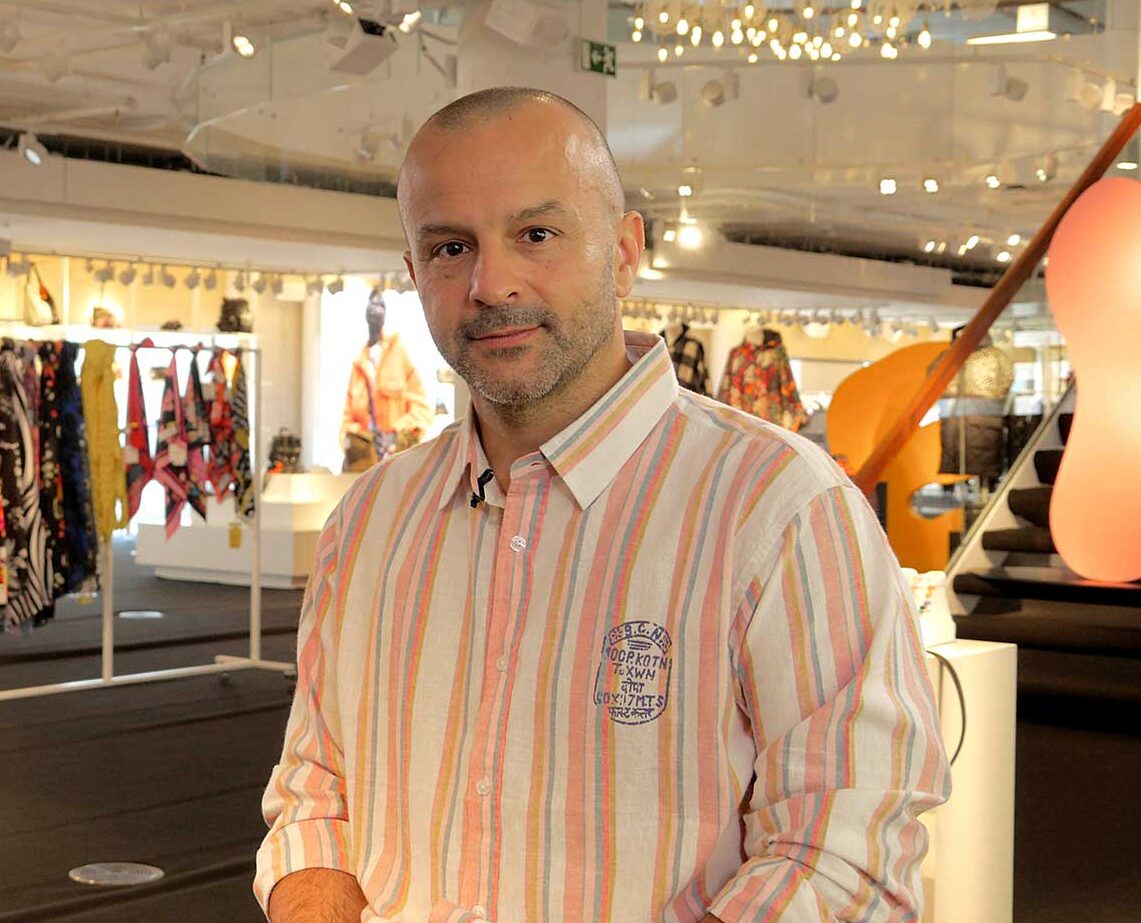 Desigual Banner