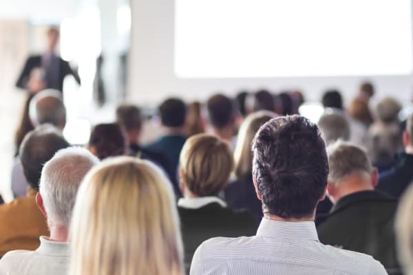 people in a presencial meeting