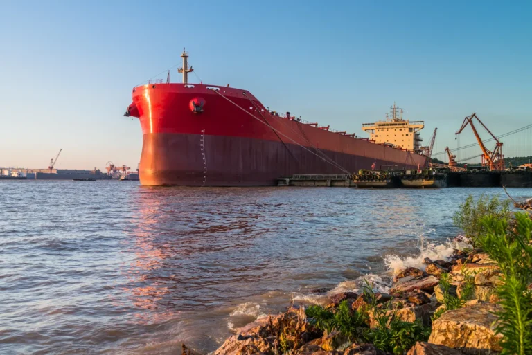 oil supply chain risks